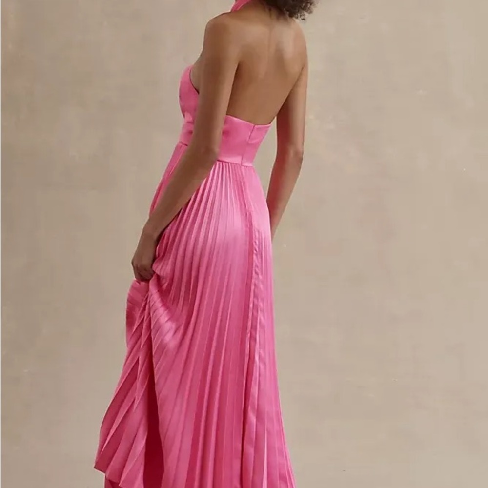 AMUR Kaleb Twist Halter Pleated Midi Dress in Hot pink - Picture 5 of 9